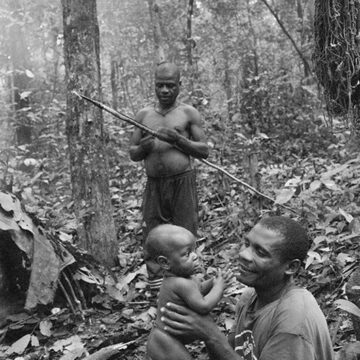 Los baaka: el corazón que aún late en la selva africana