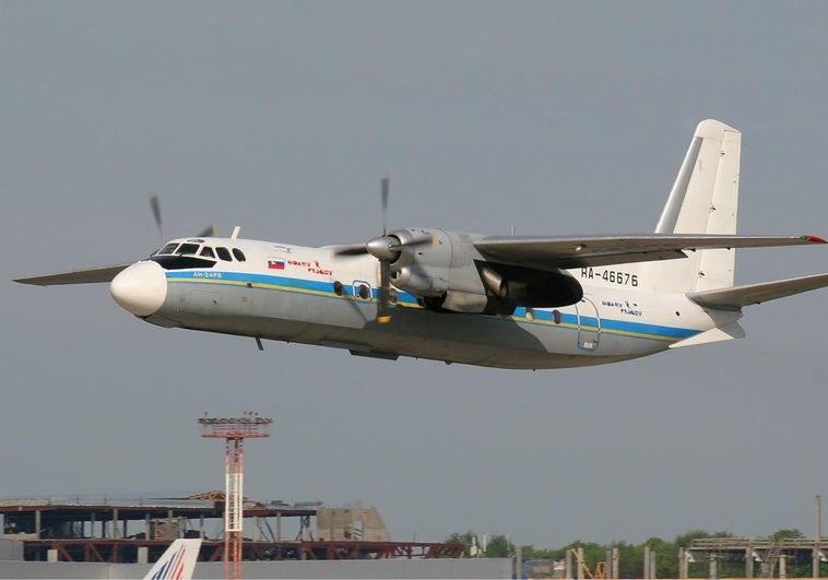 Se estrella en Rusia un avión comercial con más de 40 personas a bordo Se estrella en Rusia un avión comercial con más de 40 personas a bordo