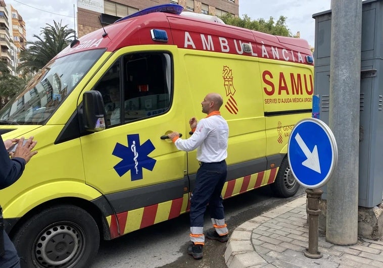 Un hombre de 45 años muere ahogado en una piscina municipal de Alcoy Un hombre de 45 años muere ahogado en una piscina municipal de Alcoy