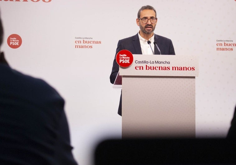 El PSOE de Castilla-La Mancha pide a Ferraz que abra una investigación interna para que se sepa quién filtró la bronca entre Puente y Page El PSOE de Castilla-La Mancha pide a Ferraz que abra una investigación interna para que se sepa quién filtró la bronca entre Puente y Page