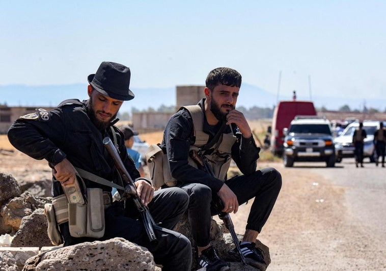 Al menos 50 muertos en enfrentamientos entre beduinos y drusos al sur de Siria Al menos 50 muertos en enfrentamientos entre beduinos y drusos al sur de Siria