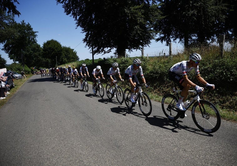 Comienza la etapa 7 del Tour de Francia Comienza la etapa 7 del Tour de Francia