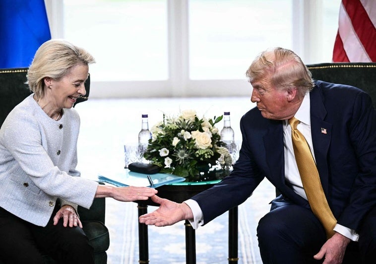 Trump confirma aranceles del 15% a la UE tras llegar a un acuerdo con Von der Leyen Trump confirma aranceles del 15% a la UE tras llegar a un acuerdo con Von der Leyen
