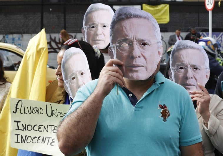 Declarado culpable el expresidente de Colombia Álvaro Uribe por soborno de testigos en actuación penal Declarado culpable el expresidente de Colombia Álvaro Uribe por soborno de testigos en actuación penal
