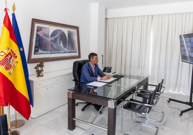 Sánchez, ausente de nuevo en una cumbre con Trump, Zelenski y líderes europeos en la Casa Blanca Sánchez, ausente de nuevo en una cumbre con Trump, Zelenski y líderes europeos en la Casa Blanca