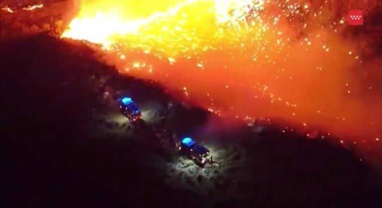 El incendio de Aranjuez obliga a desalojar a 71 vecinos de Valdelascasas y Sotomayor El incendio de Aranjuez obliga a desalojar a 71 vecinos de Valdelascasas y Sotomayor