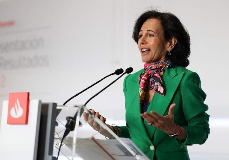 El Banco Santander firma un acuerdo con OpenAI para ser un banco «nativo en IA» El Banco Santander firma un acuerdo con OpenAI para ser un banco «nativo en IA»