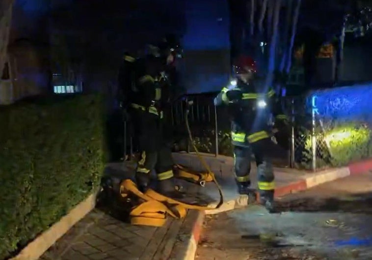 Muere un hombre en su casa en Madrid en un incendio que se multiplicó por la «gran cantidad de enseres» que tenía Muere un hombre en su casa en Madrid en un incendio que se multiplicó por la «gran cantidad de enseres» que tenía
