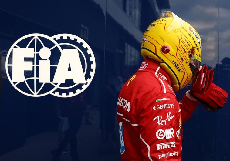 Hamilton, hundido: «Soy absolutamente inútil, Ferrari debería cambiar de piloto» Hamilton, hundido: «Soy absolutamente inútil, Ferrari debería cambiar de piloto»