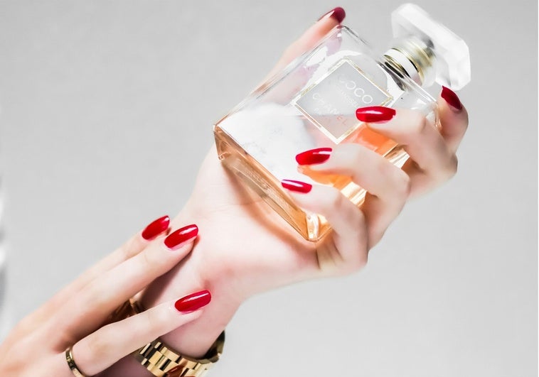 «No me puedo creer que el perfume que llevas cueste menos de 30 euros»: los mejores perfumes low-cost para mujer «No me puedo creer que el perfume que llevas cueste menos de 30 euros»: los mejores perfumes low-cost para mujer