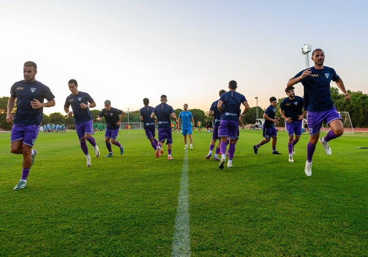 Los nómadas de La Unión, entre Murcia y Málaga: el enredo del verano en el fútbol modesto Los nómadas de La Unión, entre Murcia y Málaga: el enredo del verano en el fútbol modesto