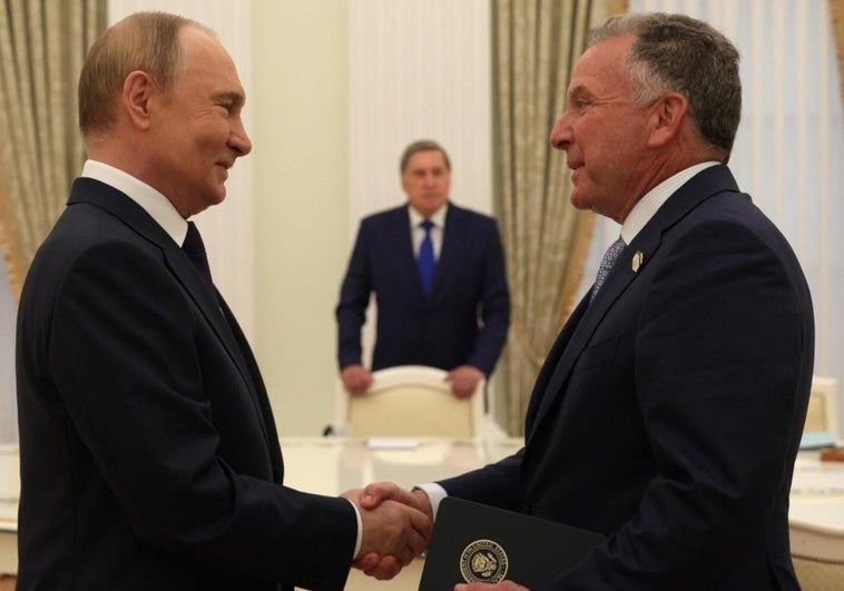 El emisario de Trump se reúne con Putin antes de que expire el plazo para detener la guerra de Ucrania El emisario de Trump se reúne con Putin antes de que expire el plazo para detener la guerra de Ucrania