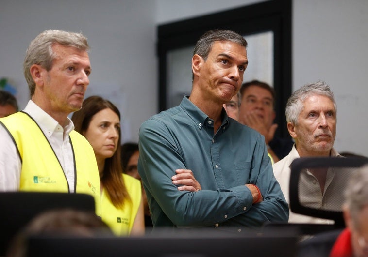Pedro Sánchez recupera una promesa incumplida de 2022 en plena crisis incendiaria Pedro Sánchez recupera una promesa incumplida de 2022 en plena crisis incendiaria