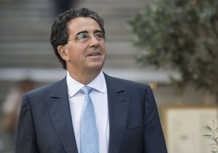 Roban un reloj de 100.000 euros al arquitecto Santiago Calatrava tras un tirón Roban un reloj de 100.000 euros al arquitecto Santiago Calatrava tras un tirón