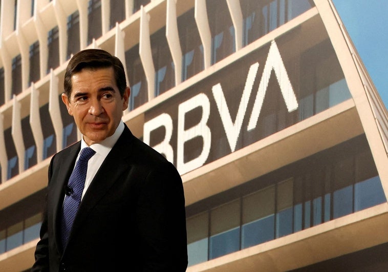 Las sinergias y el precio, los focos de conflicto en la opa de BBVA Las sinergias y el precio, los focos de conflicto en la opa de BBVA
