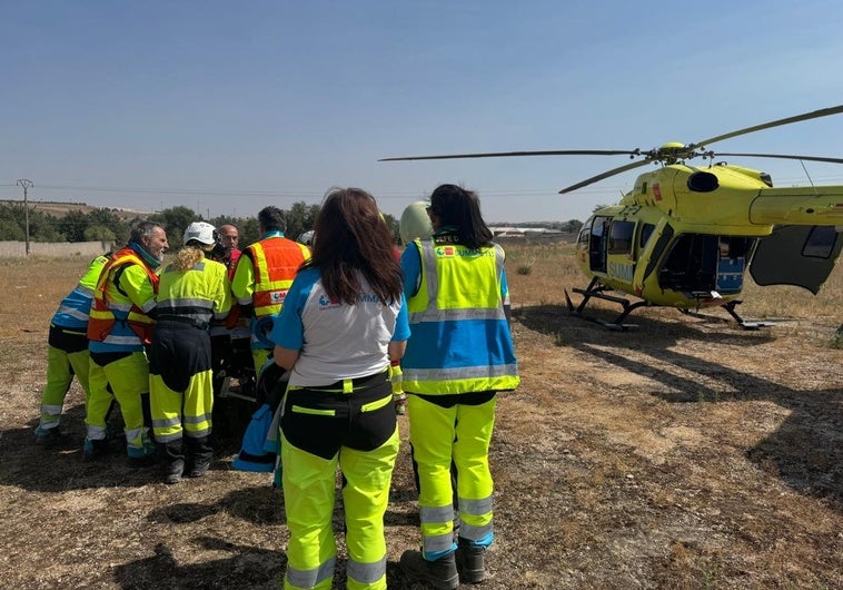 Herido grave un trabajador al quedar atrapado por una máquina en una planta de reciclaje en Valdemingómez Herido grave un trabajador al quedar atrapado por una máquina en una planta de reciclaje en Valdemingómez
